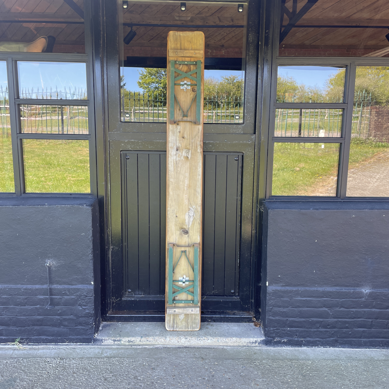 Photo 24 04 2026  12 13 48